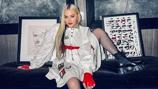 Madona rekreirala pozu nage preminule holivudske dive